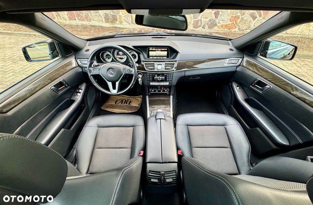 Mercedes-Benz Klasa E - 15