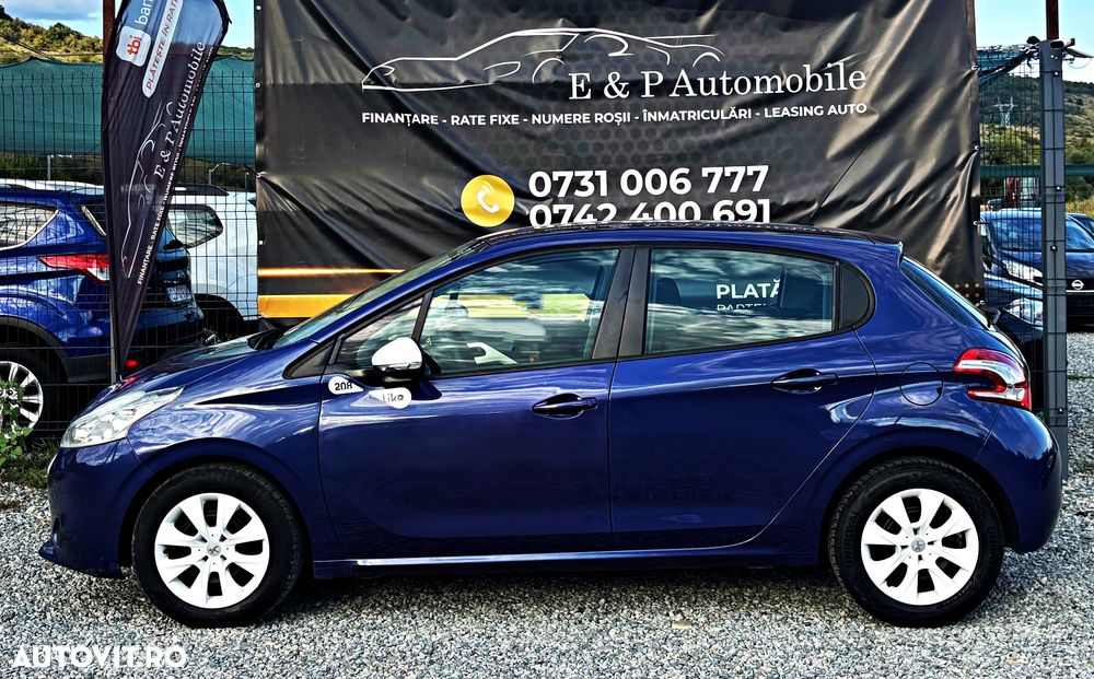 Peugeot 208 PureTech 110 Stop & Start Tech Edition - 12