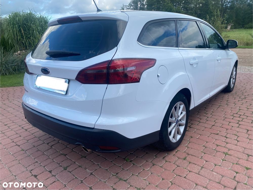 Ford Focus - 26