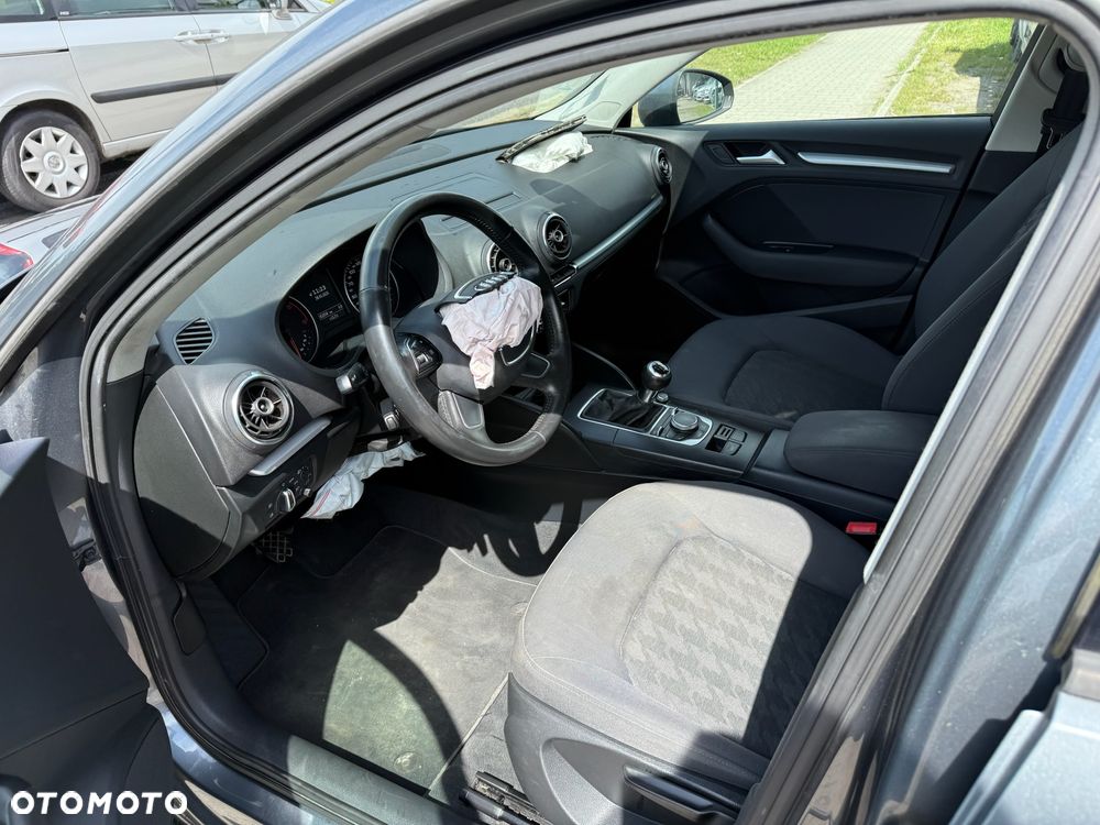 Audi A3 Sportback - 10