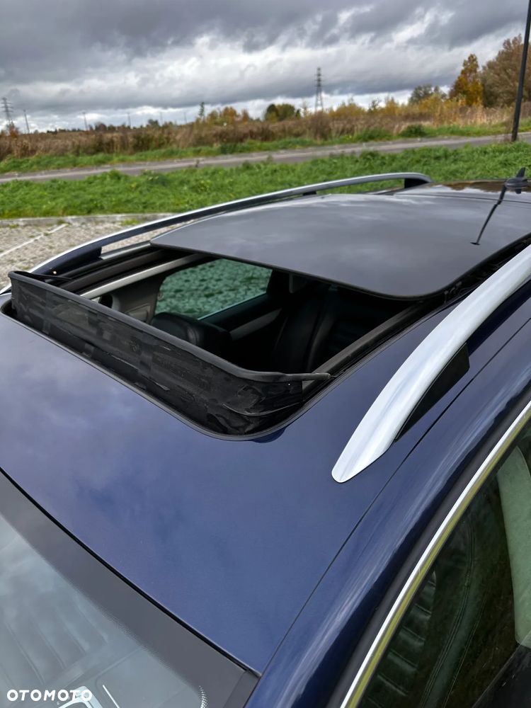 Volkswagen Passat 2.0 TDI Highline R-Style DSG - 34