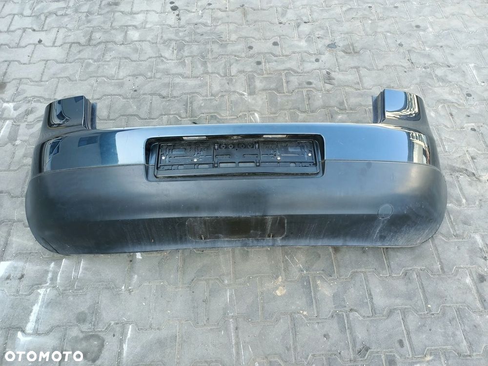 ZDERZAK TYŁ VW GOLF 5 LC5F