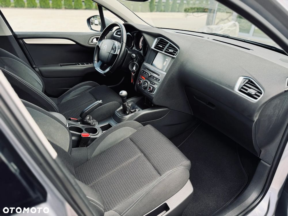 Citroën C4 BlueHDi 100 Business Class - 19