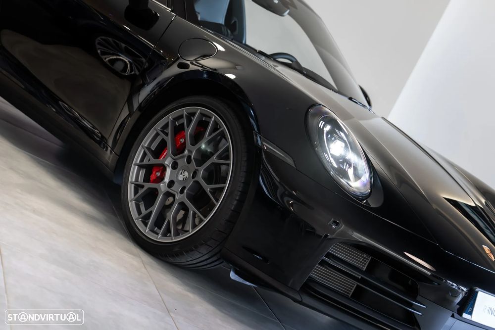 Porsche 911 (992) Carrera S - 5