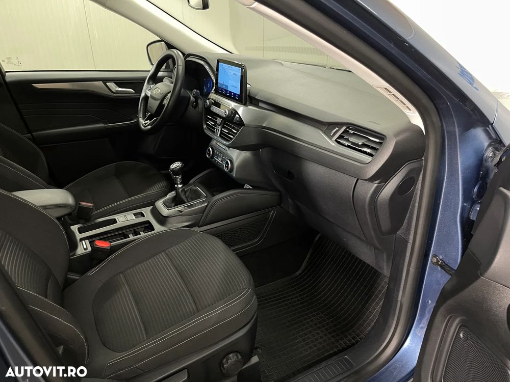 Ford Kuga 1.5 EcoBoost FWD Titanium - 10