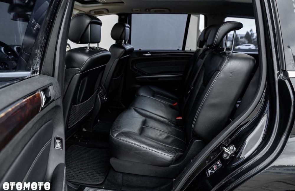 Mercedes-Benz GL 320 CDI 4Matic 7G-TRONIC - 17