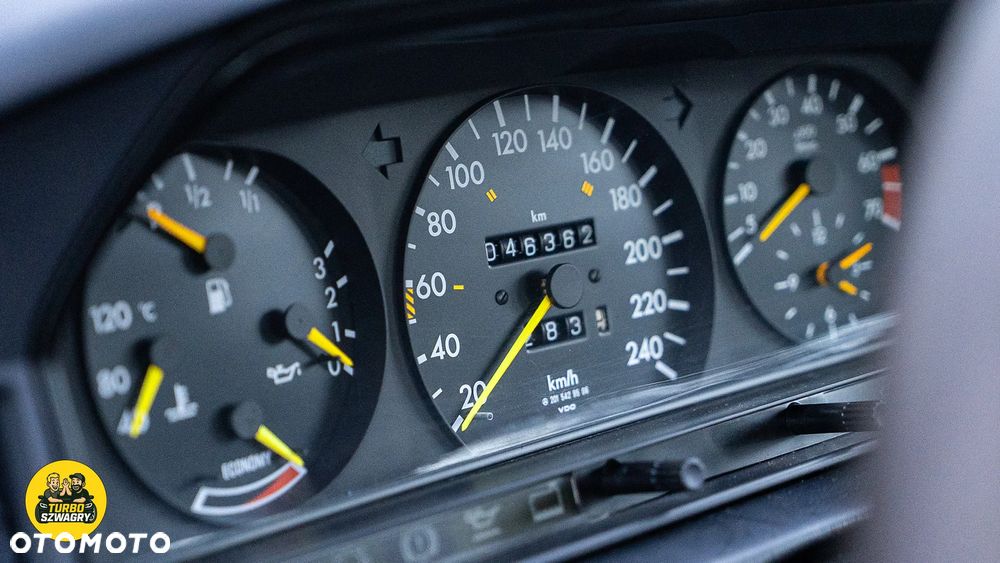 Mercedes-Benz W201 (190) - 9