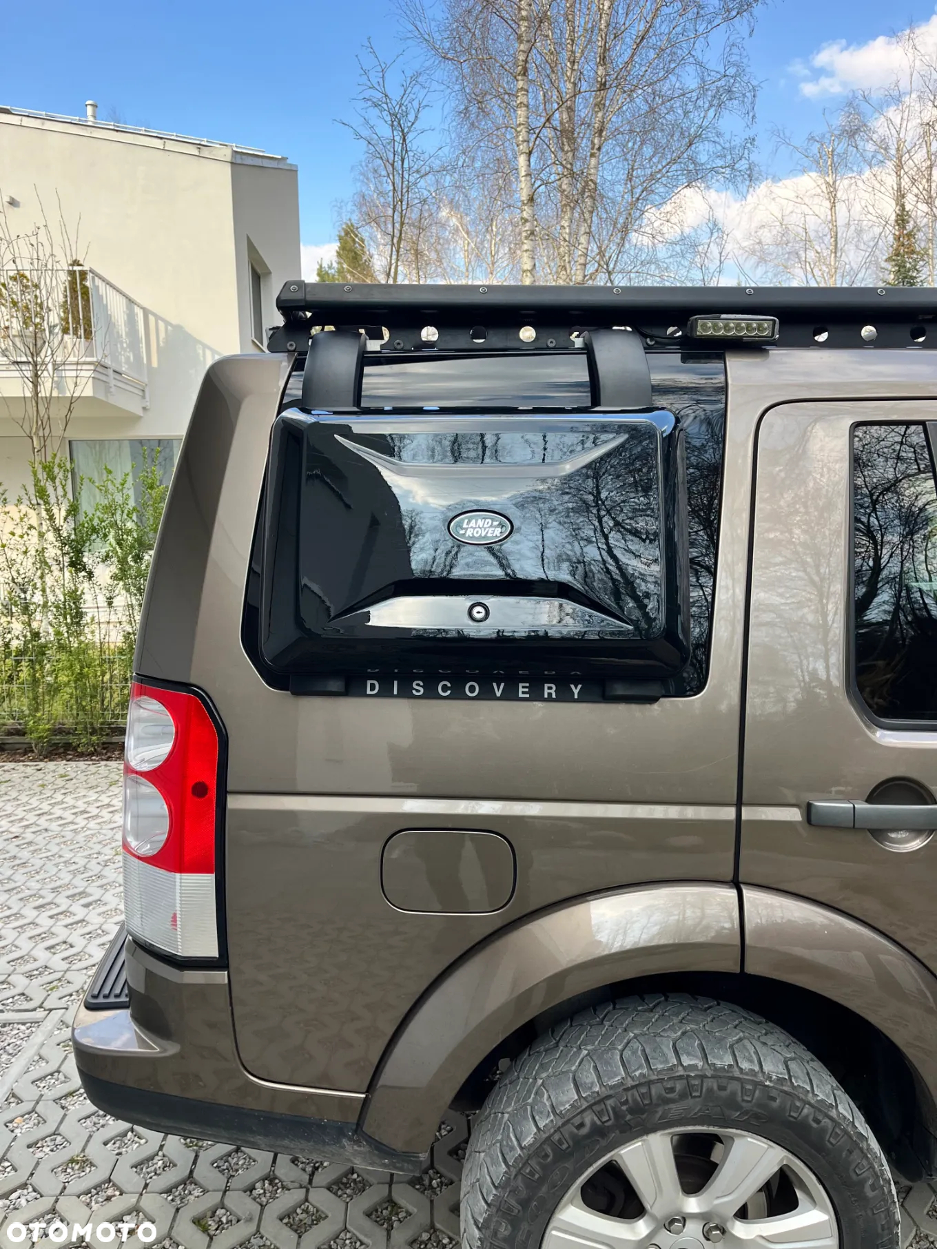 Land Rover Discovery IV 3.0SD V6 HSE - 11