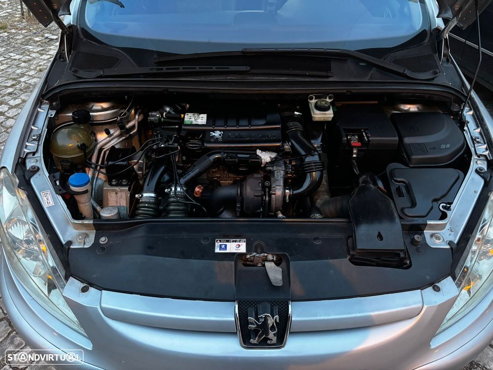 Peugeot 307 1.6 HDi Navtech - 8