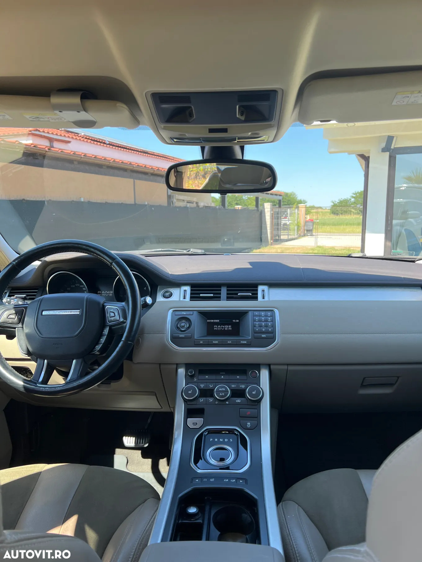 Land Rover Range Rover Evoque - 12