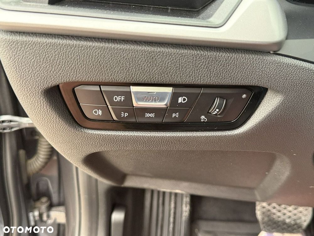 BMW Seria 3 - 27