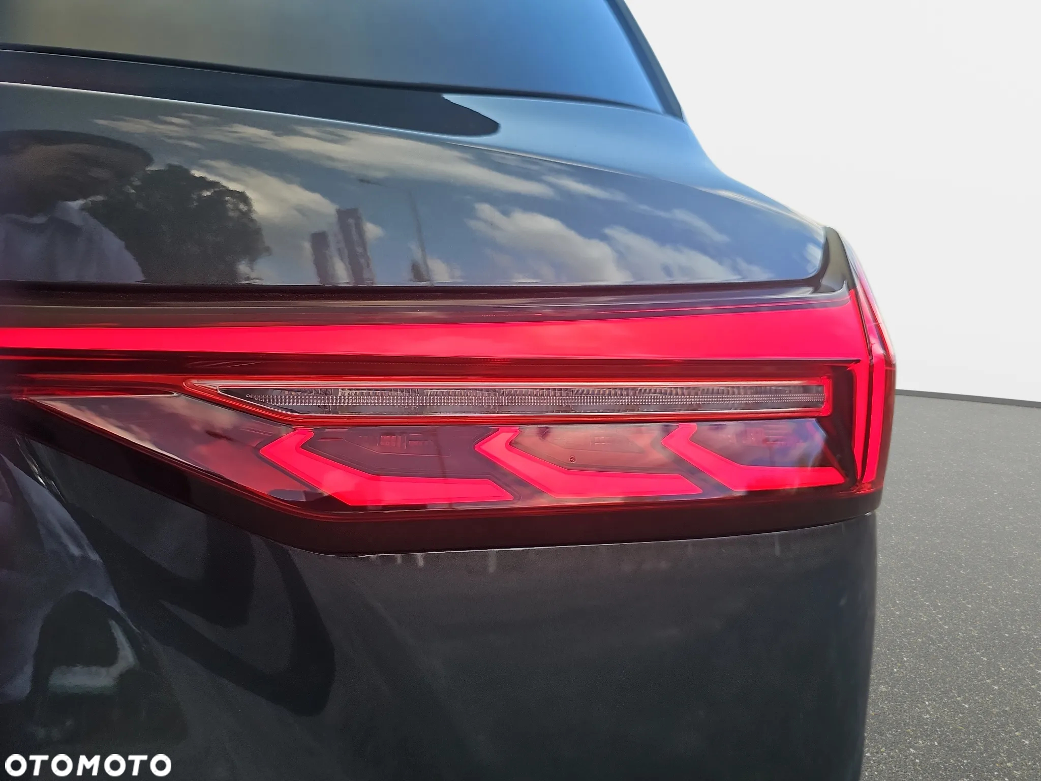 DFSK e5 1.5 PHEV Prestige E-CVT - 10