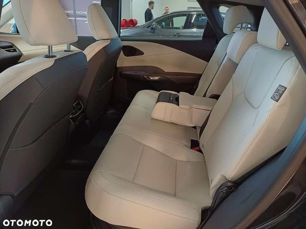 Lexus RX 350h F Sport Design - 8