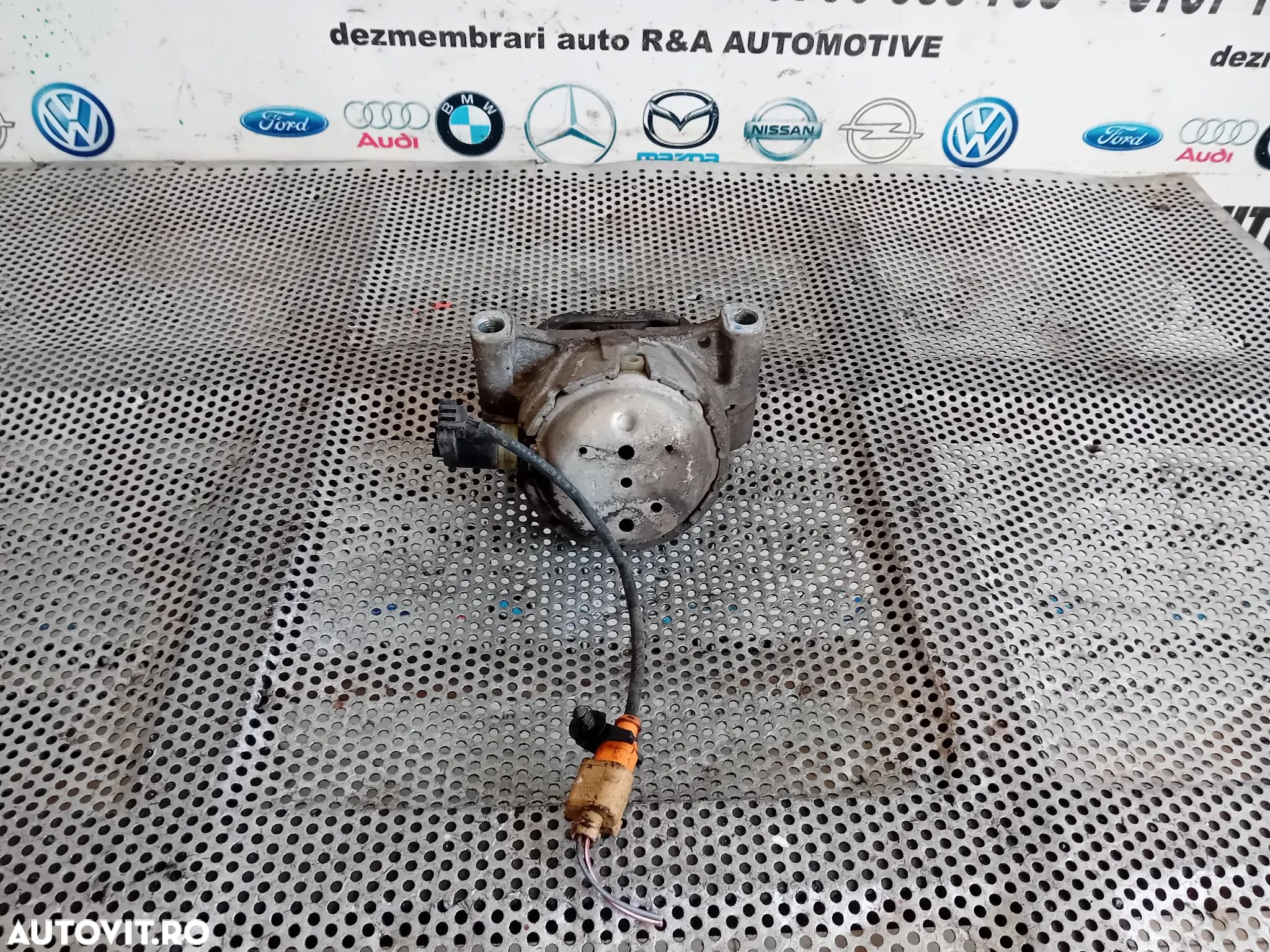 Suport Motor Cu Seznor Audi A6 C7 A4 A5 Q5 2.0 Tdi Motor CNH Cutie Automata NYU - 1