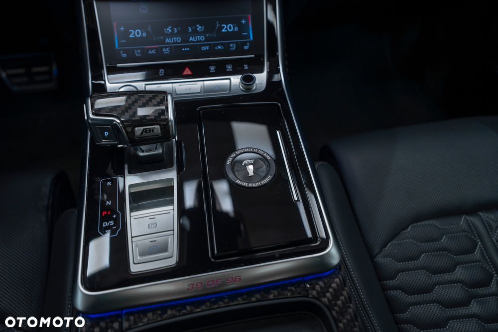 Audi RS Q8 - 22