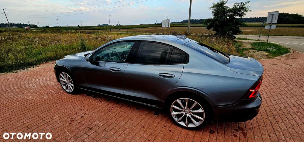 Volvo S60 T5 Momentum Pro - 3