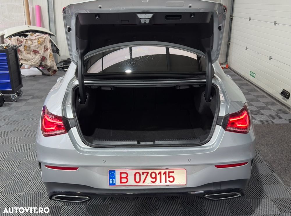 Mercedes-Benz CLA 250 7G-DCT AMG Line - 19