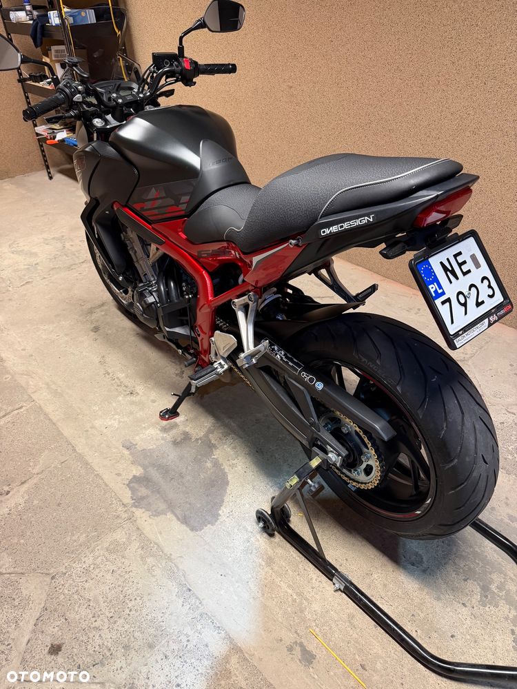 Honda CB - 9