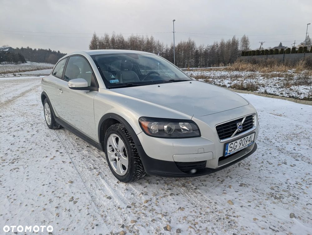 Volvo C30 2.0 Momentum - 21