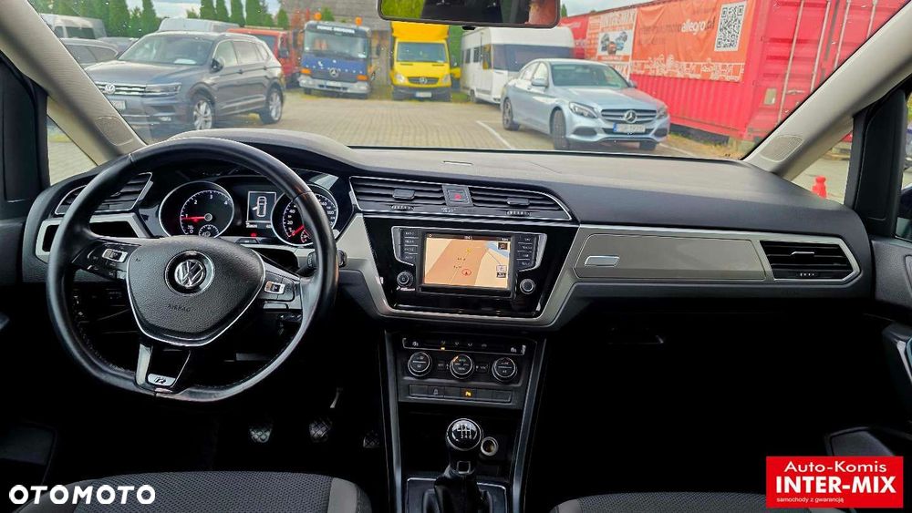 Volkswagen Touran 2016