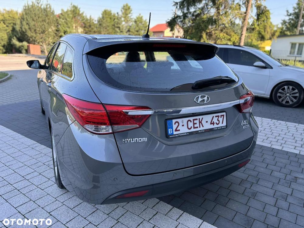 Hyundai i40 1.7 CRDi Comfort + - 16