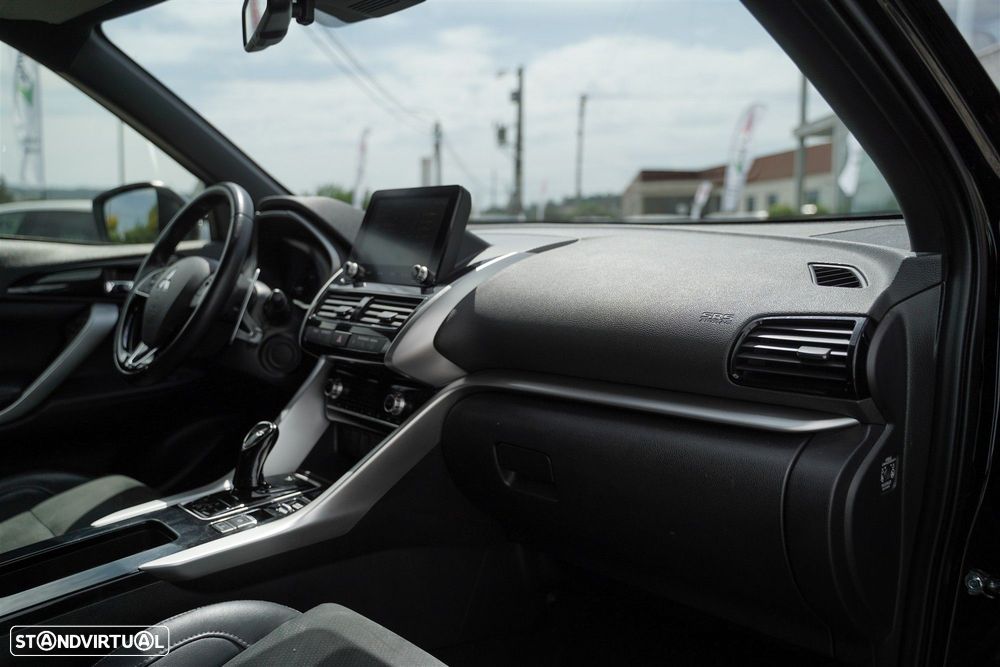 Mitsubishi Eclipse Cross 2.4 PHEV eMotion - 33