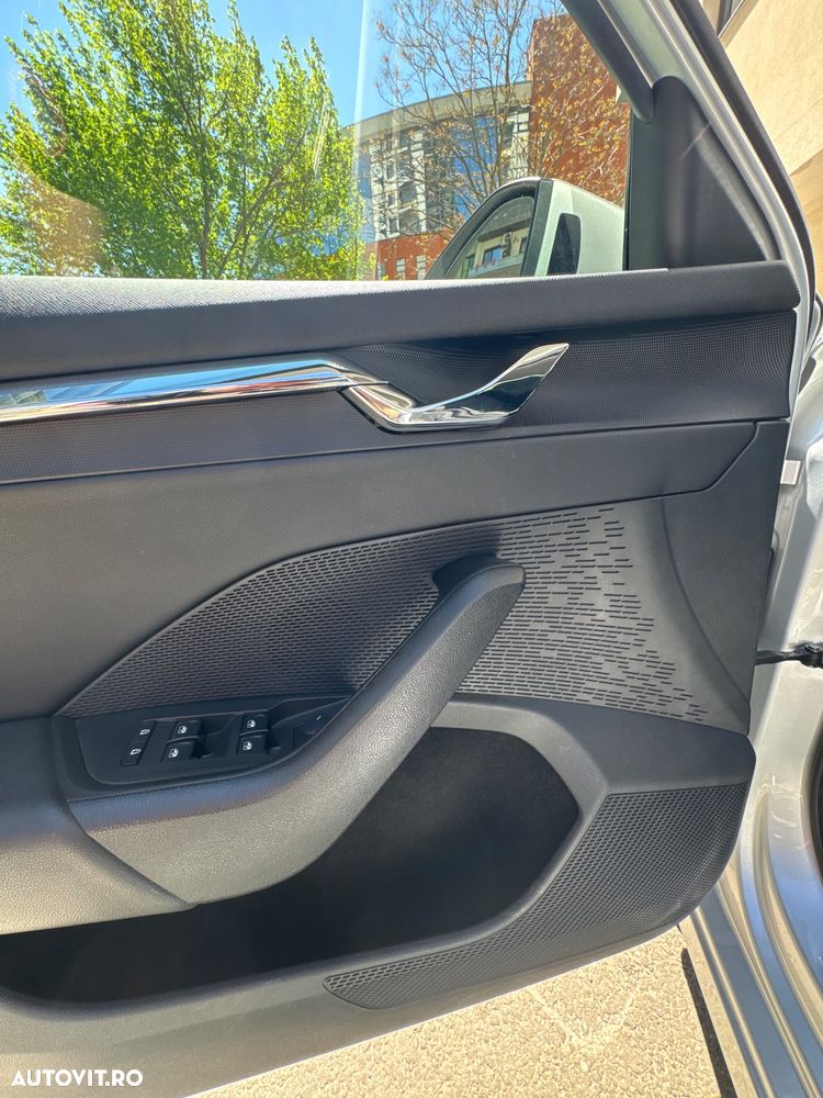 Skoda Octavia 2.0 TDI 4X4 DSG Ambition - 16