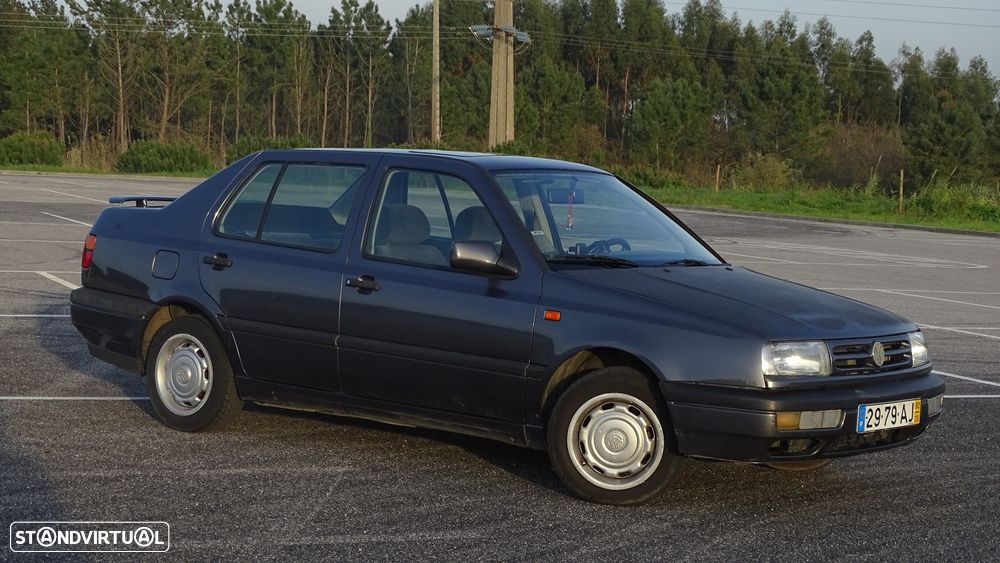 VW Vento 1.4 GL - 7