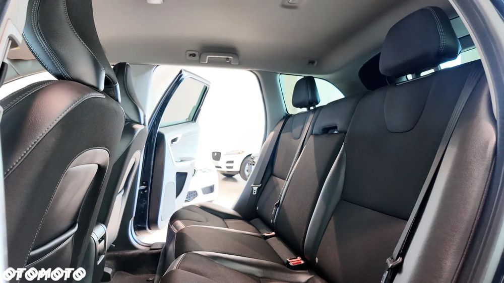 Volvo XC 60 D4 Drive-E Base - 30