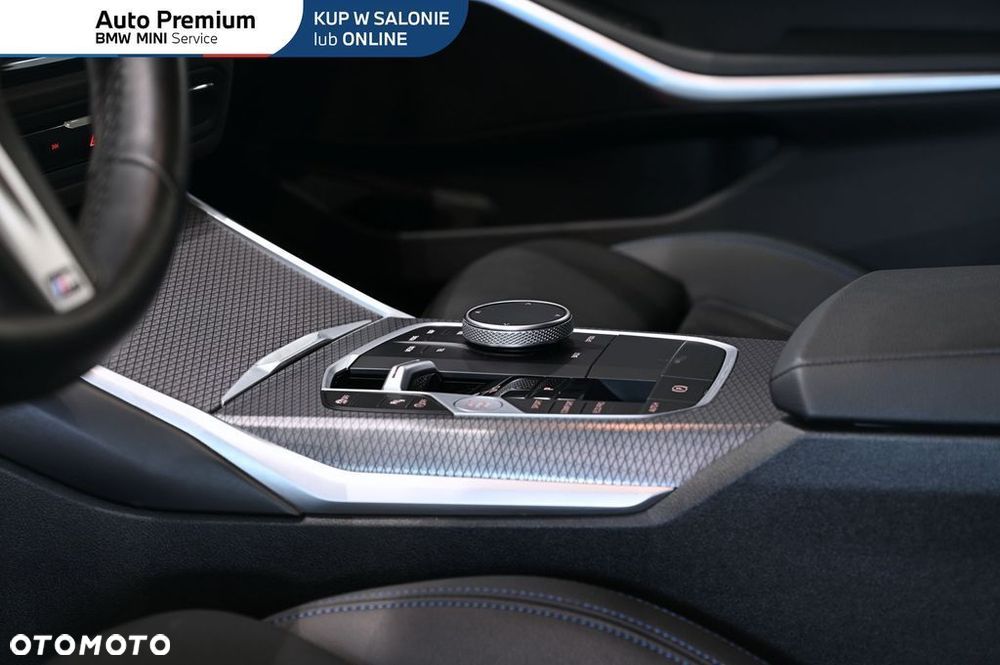 BMW Seria 3 318i - 9