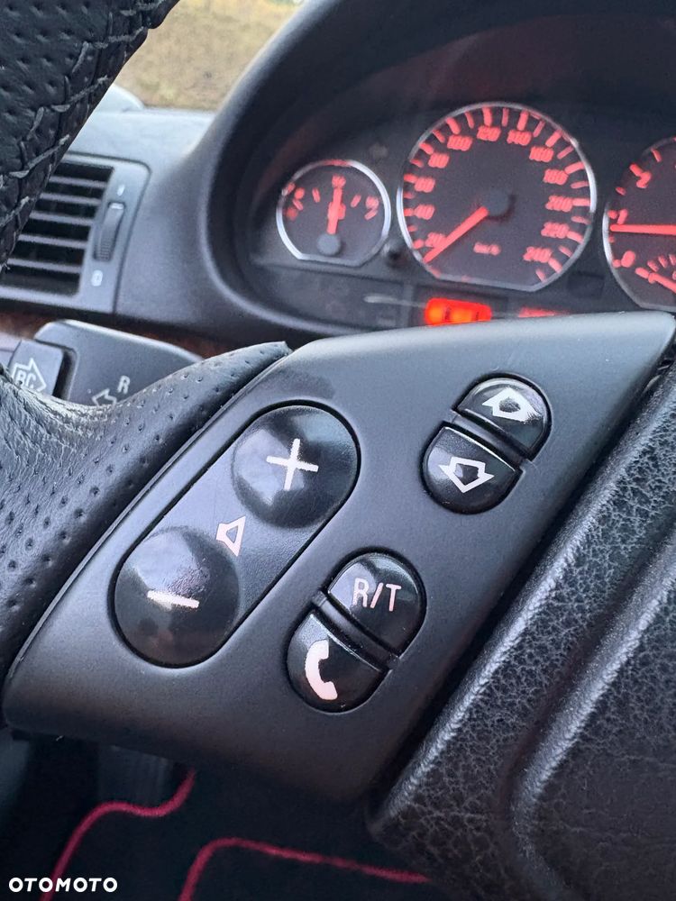 BMW Seria 3 328Ci - 28