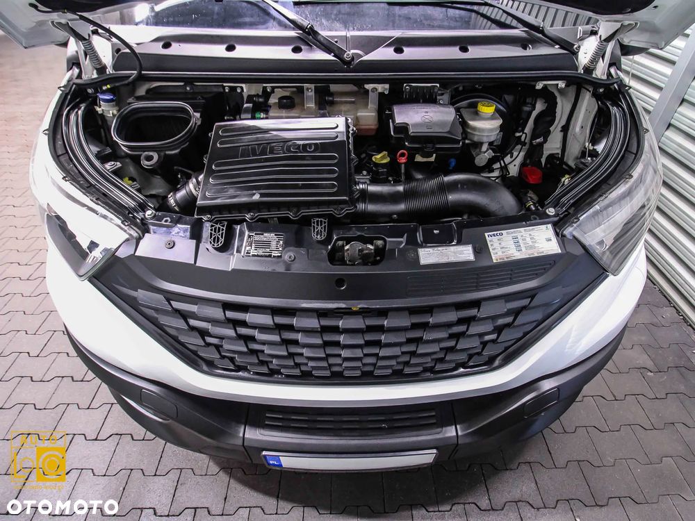 Iveco DAILY 35S18 FURGON LONG - 13