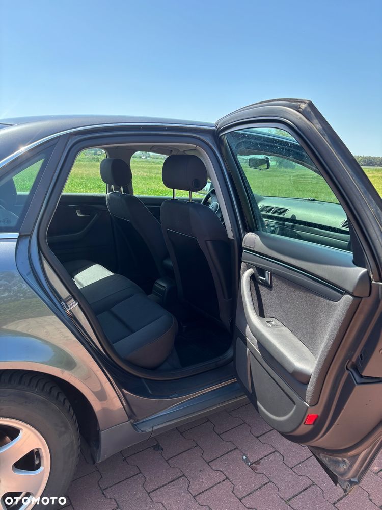 Audi A4 Limousine 1.8T - 29