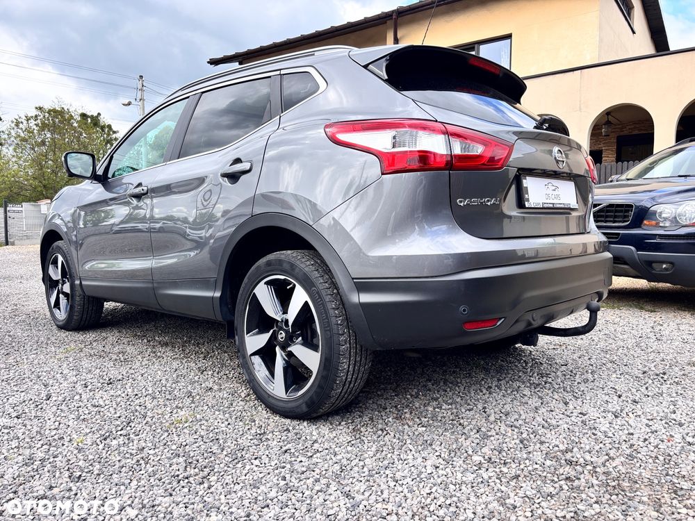 Nissan Qashqai 1.6 DIG-T N-Connecta - 4