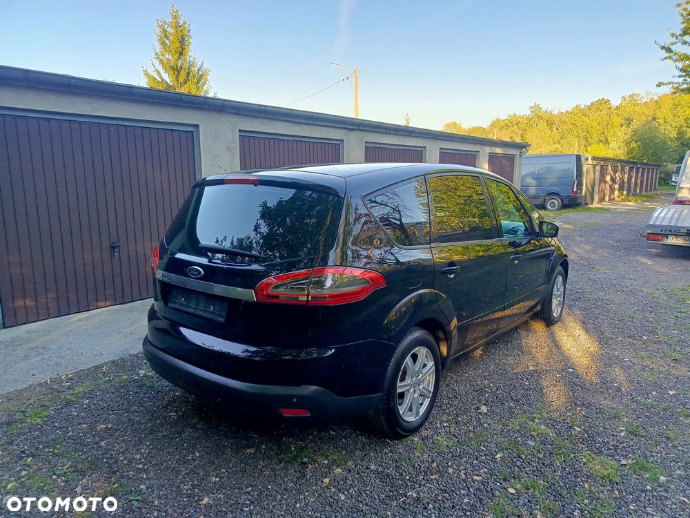Ford S-Max 2.0 Titanium - 11