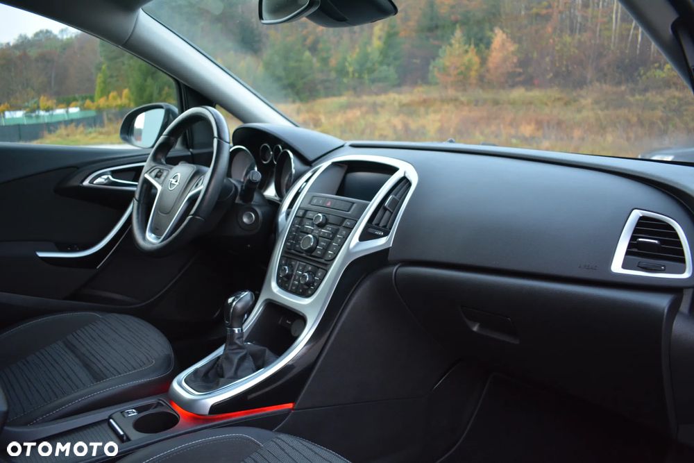 Opel Astra 1.4 Turbo ecoFLEX Start/Stop Exklusiv - 24