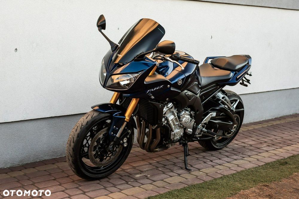 Yamaha FZ - 7