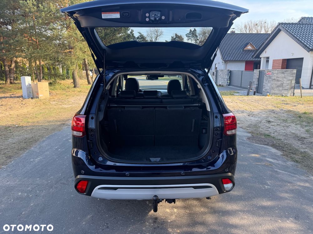 Mitsubishi Outlander 2.0 Instyle SDA 4WD CVT - 12