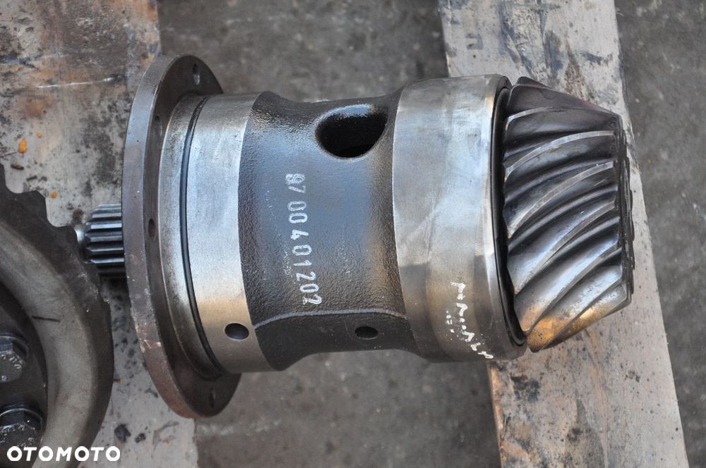 DYFERENCJAŁ MOST PRZÓD FENDT 930 933 936 NR M934152010020 - 2