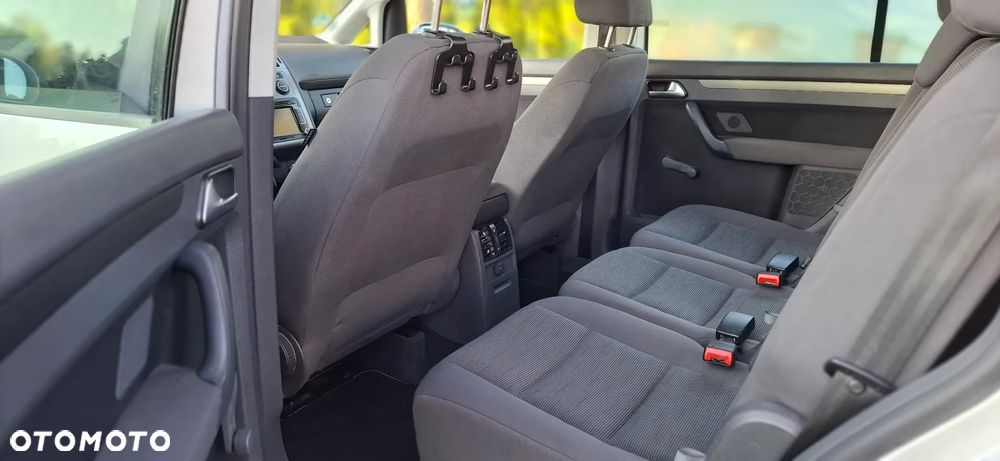 Volkswagen Touran 1.9 TDI DPF Conceptline - 34