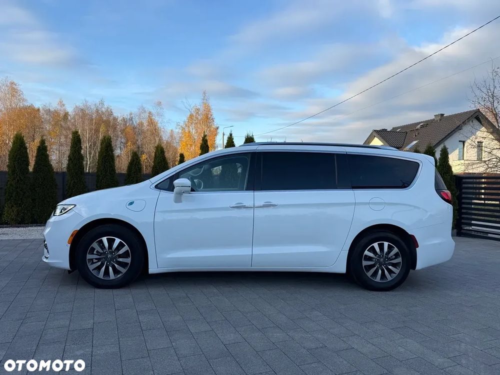 Chrysler Pacifica - 7