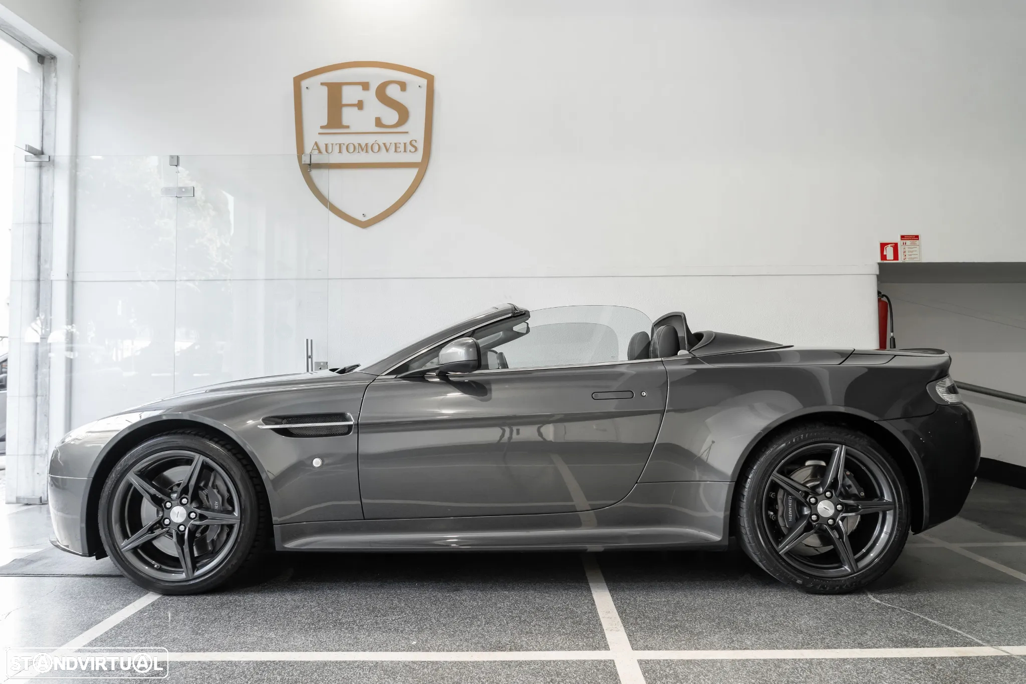 Aston Martin Vantage Roadster V8 S Sportshift - 4