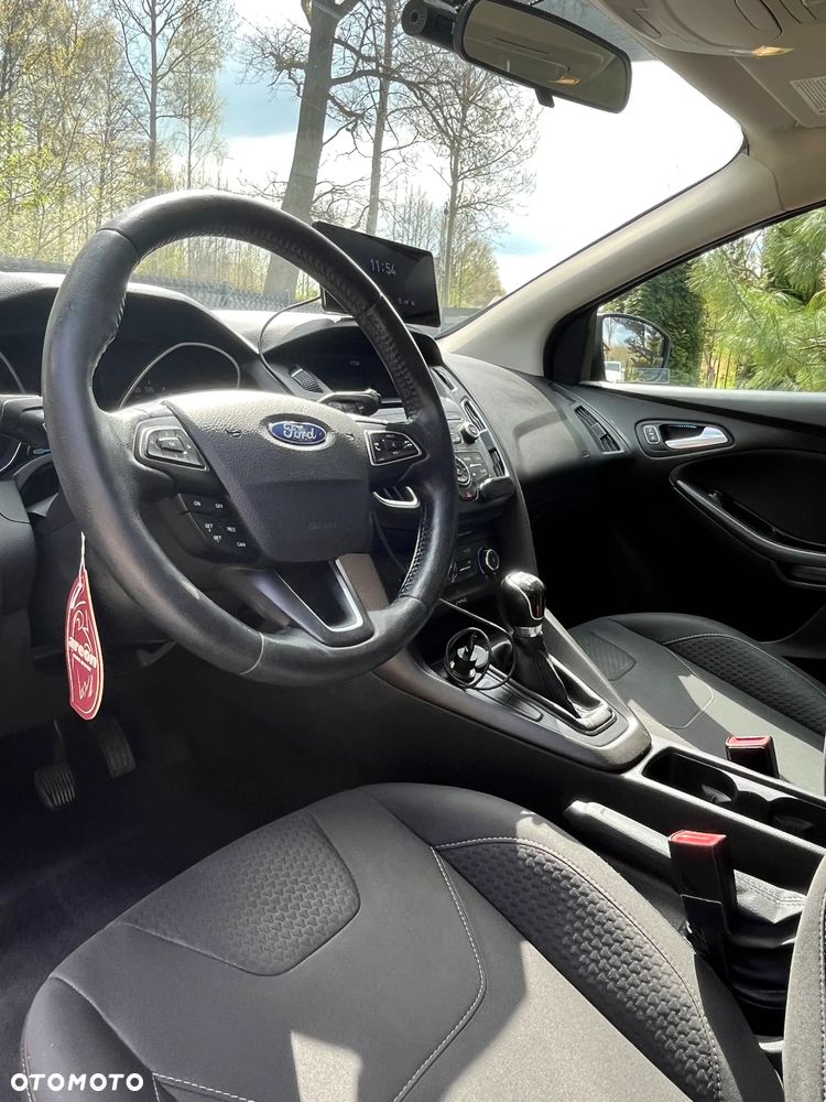 Ford Focus - 23
