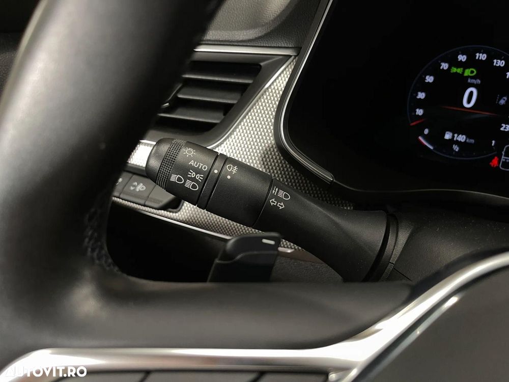 Renault Arkana MHEV 160 EDC Techno - 24