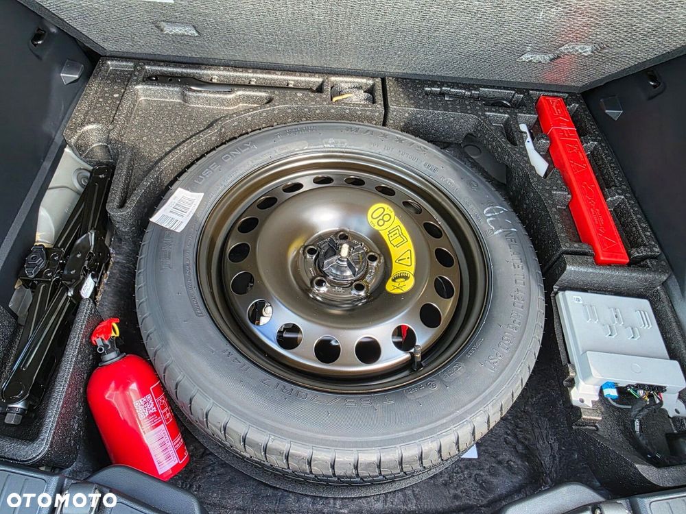 Ford Kuga - 37