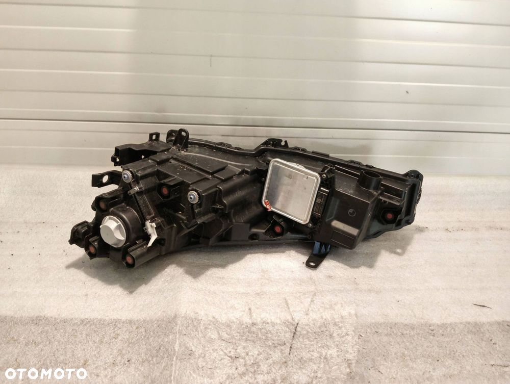 lexus rz full led przód strona prawa - 8