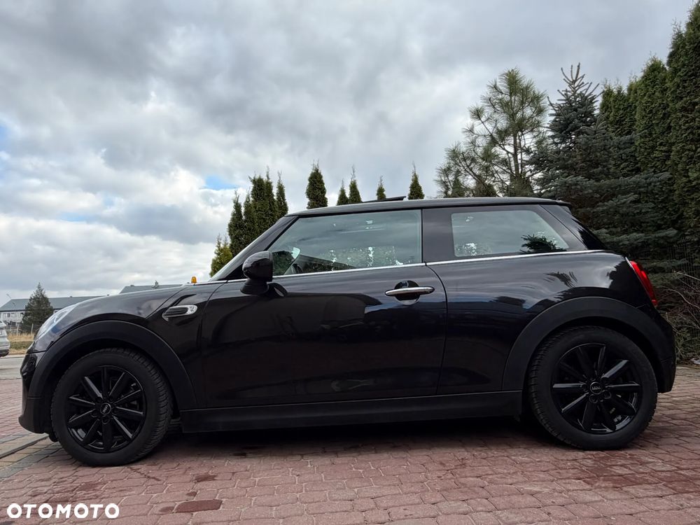 MINI Cooper John Works Trim - 3