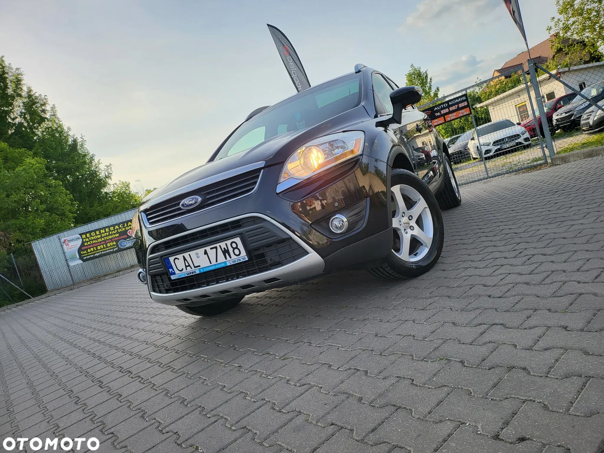 Ford Kuga - 1