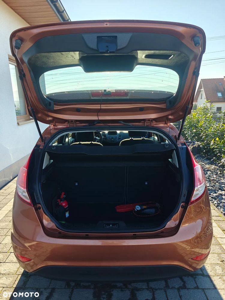 Ford Fiesta 1.4 Gold X EU5 - 6