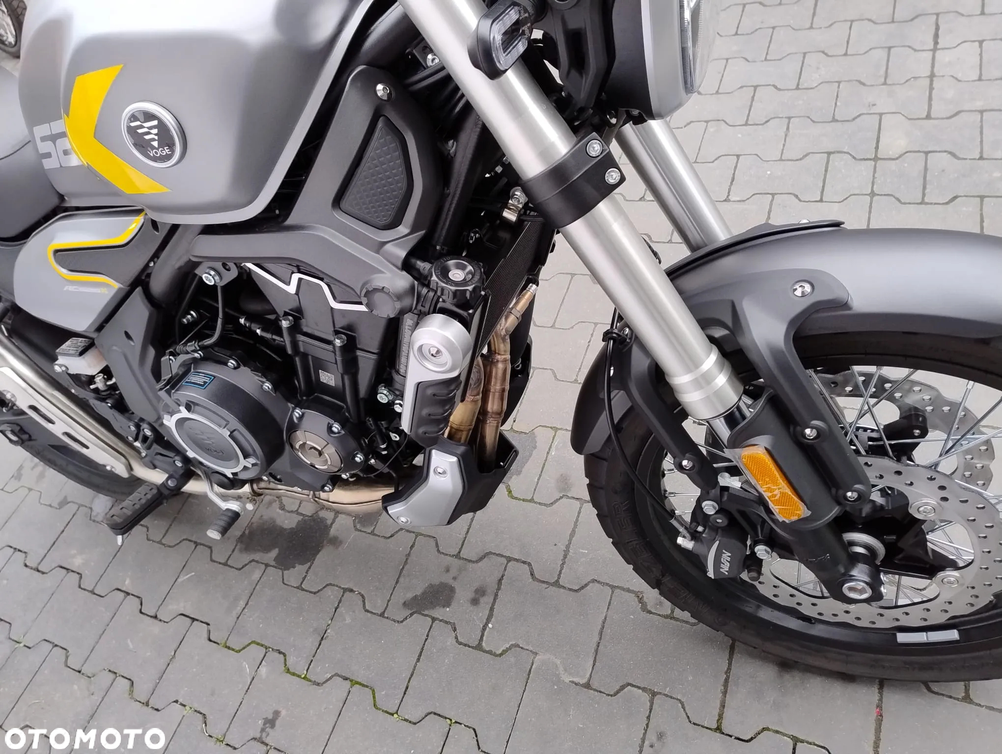 VOGE 525ACX - 9